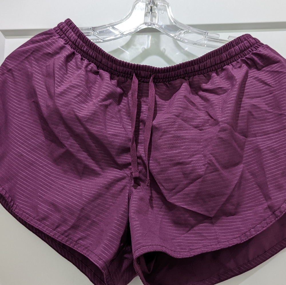 Old Navy Dolphin hem running shorts